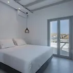 Sapphire 6bed With Pool And Hot Tub In Ornos (Mykonos)