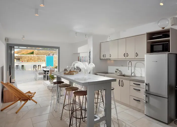 Sapphire 6bed With Pool And Hot Tub In Villa *