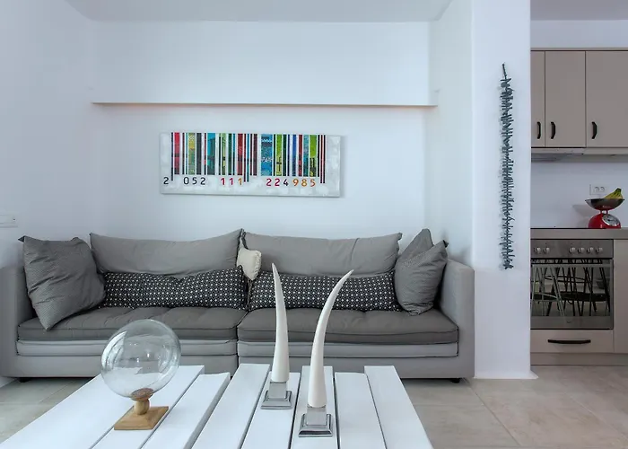 Villa Sapphire 6bed With Pool And Hot Tub In Ornos (Mykonos)