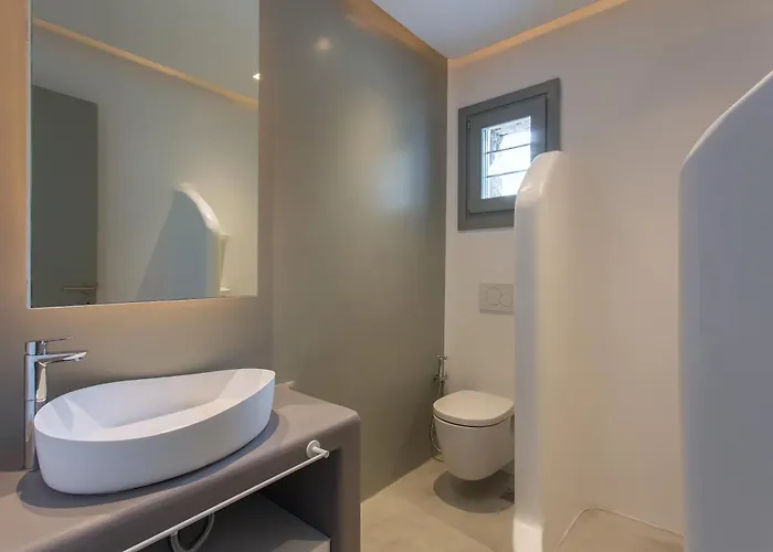 Sapphire 6bed With Pool And Hot Tub In Ornos (Mykonos)